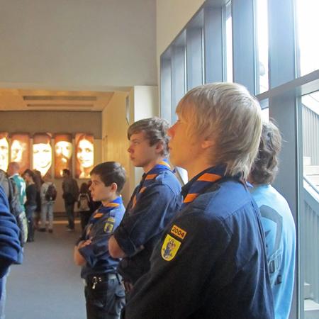 Größeres Bild anzeigen