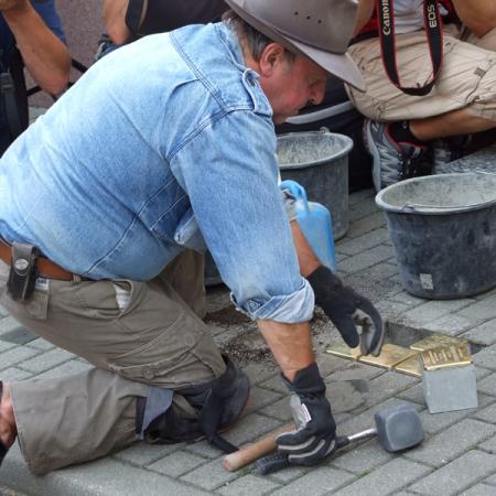 Größeres Bild anzeigen